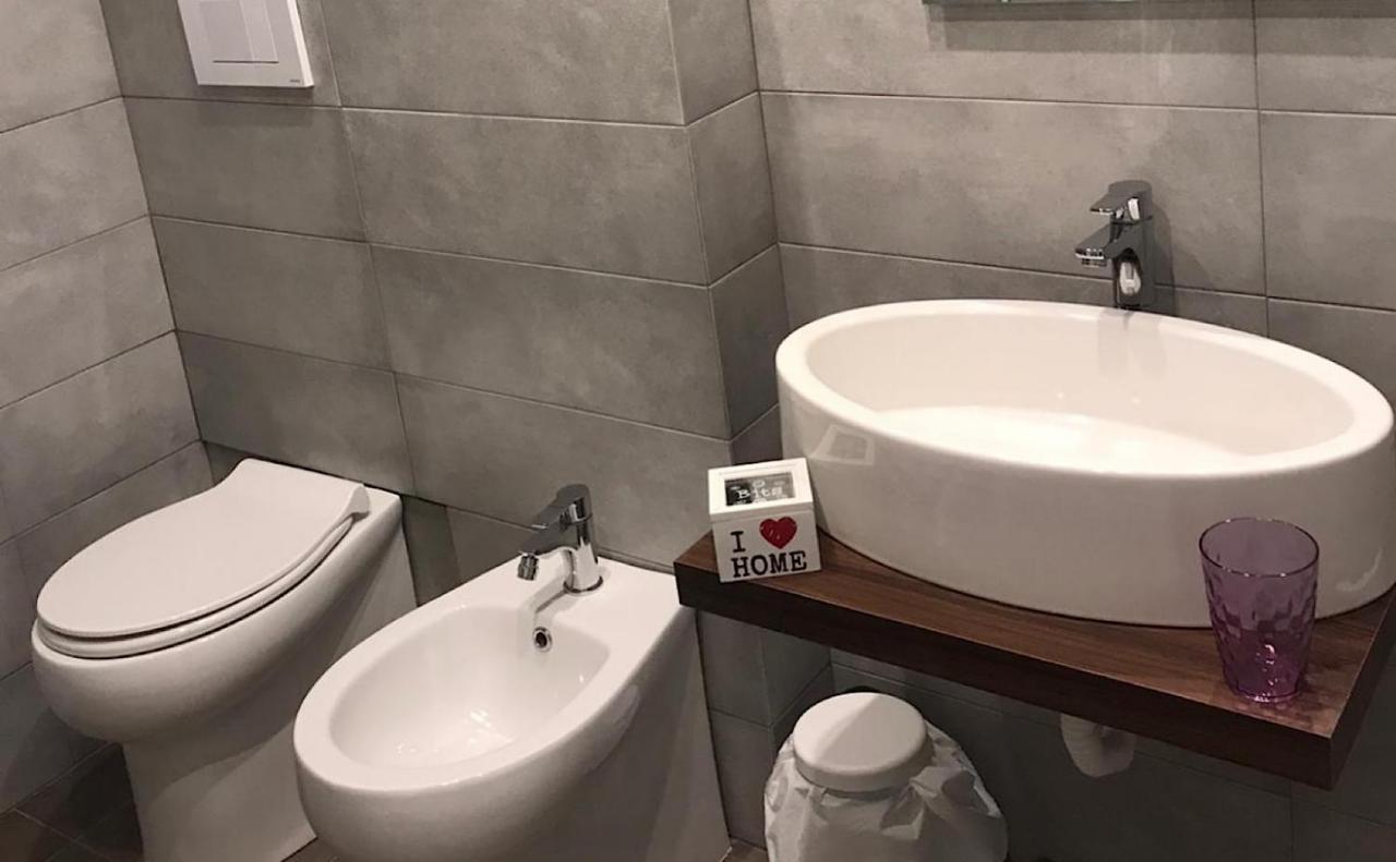 Residenza San Gennaro Ξενοδοχείο Νάπολη Εξωτερικό φωτογραφία