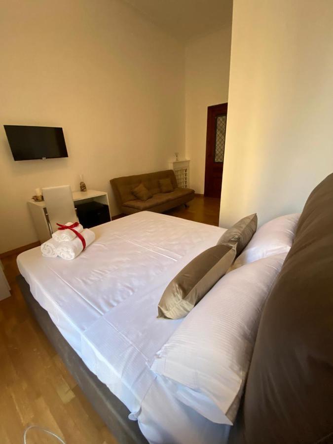 Residenza San Gennaro Ξενοδοχείο Νάπολη Εξωτερικό φωτογραφία
